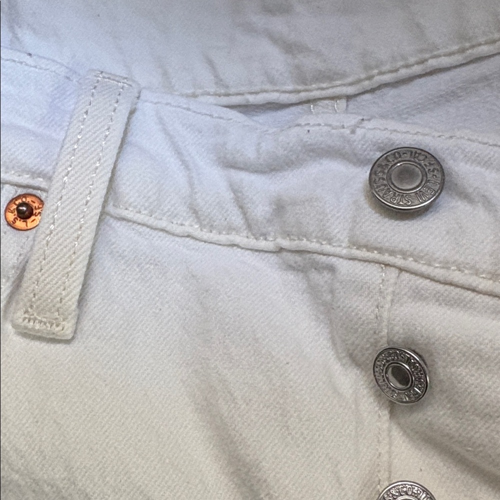 📌 Levi’s 501 Stretch White Denim Women Shorts 31 M 8 - Picture 9 of 9